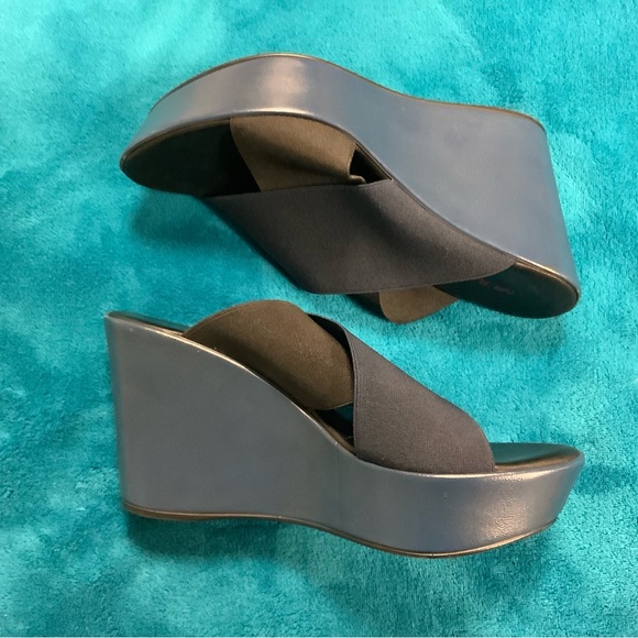 NR Rapisardi Color Block Leather Platform Sandals - Picture 4 of 10